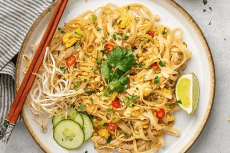Delicious Chicken Pad Thai Noodles prepared by COOX