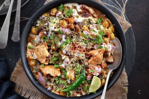 Delicious Chole Samosa Chaat prepared by COOX
