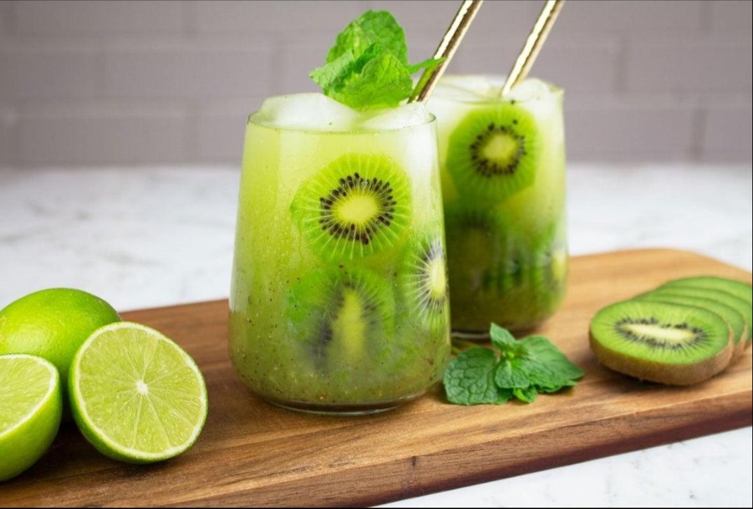 Delicious Kiwi Splash Cooler prepared by COOX